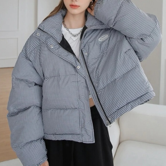 Gingham Zip Up Puffer Coat - Picture 4 of 4